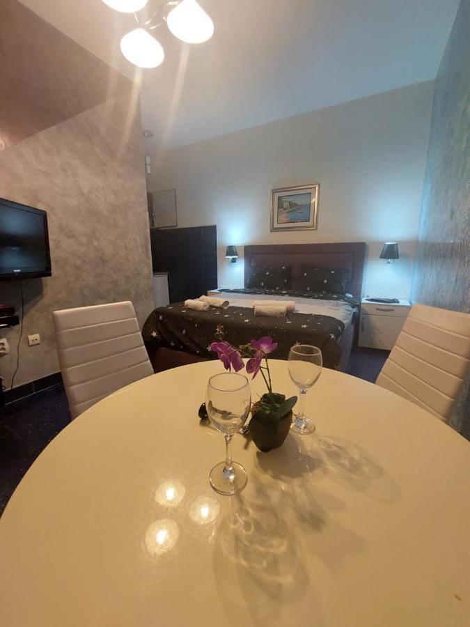 Apartments Ljiljanic Budva Luaran gambar