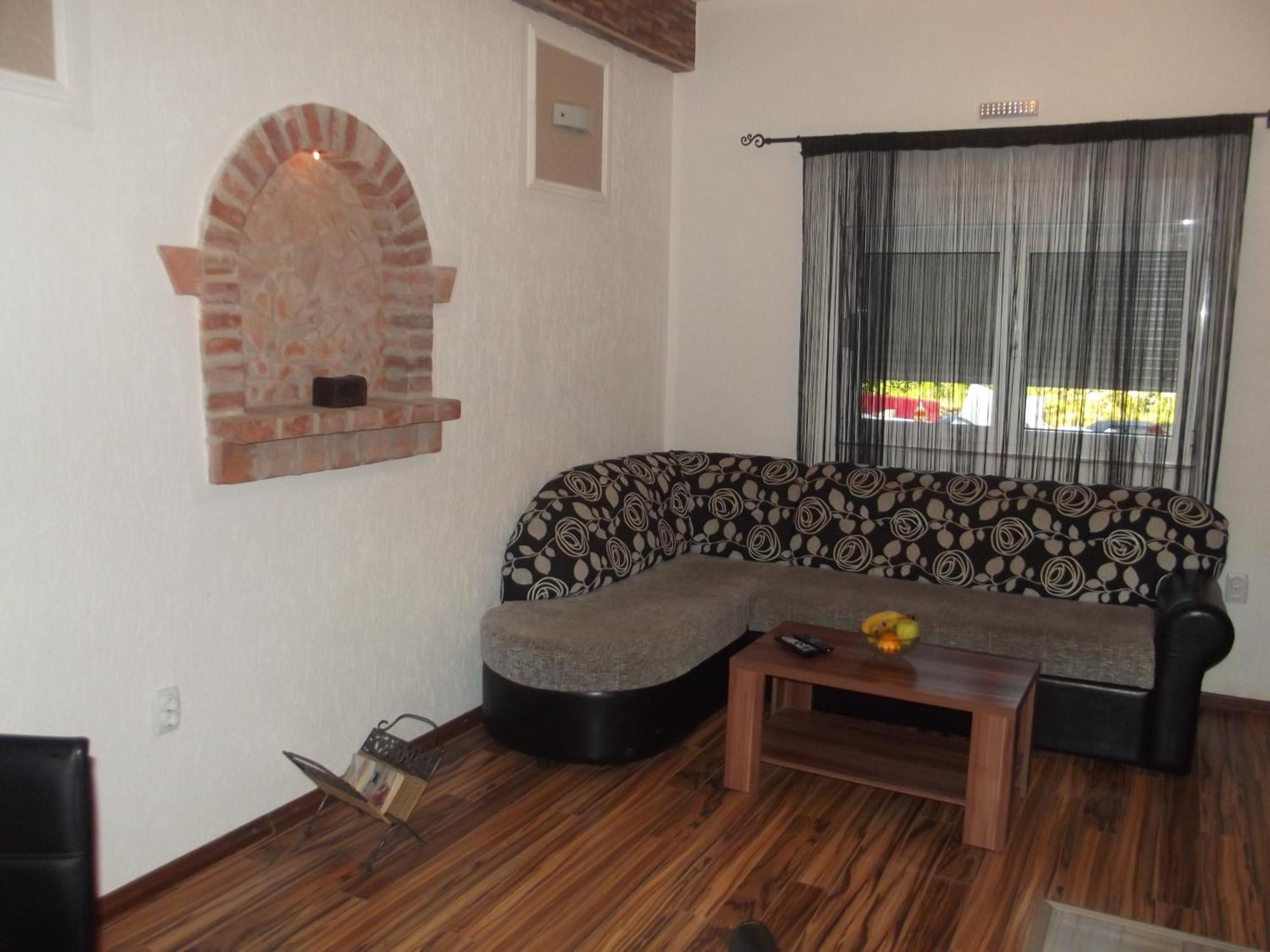 Apartments Ljiljanic Budva Luaran gambar