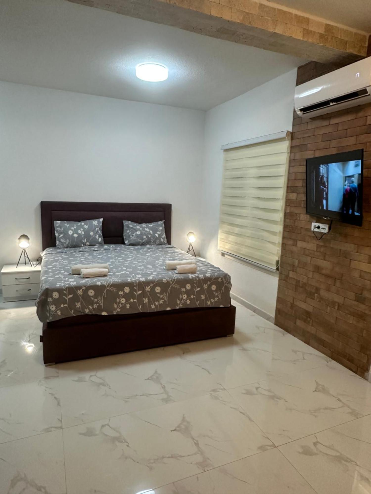 Apartments Ljiljanic Budva Luaran gambar
