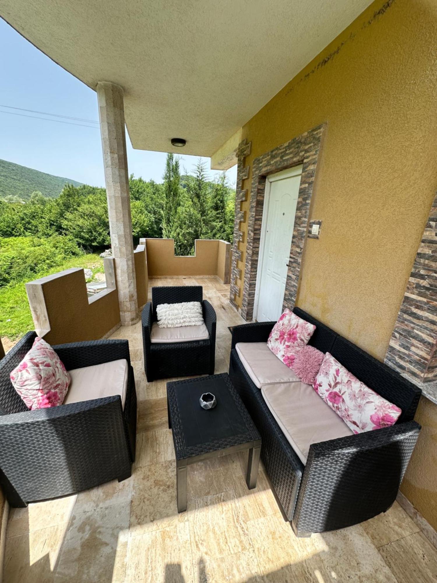Apartments Ljiljanic Budva Luaran gambar