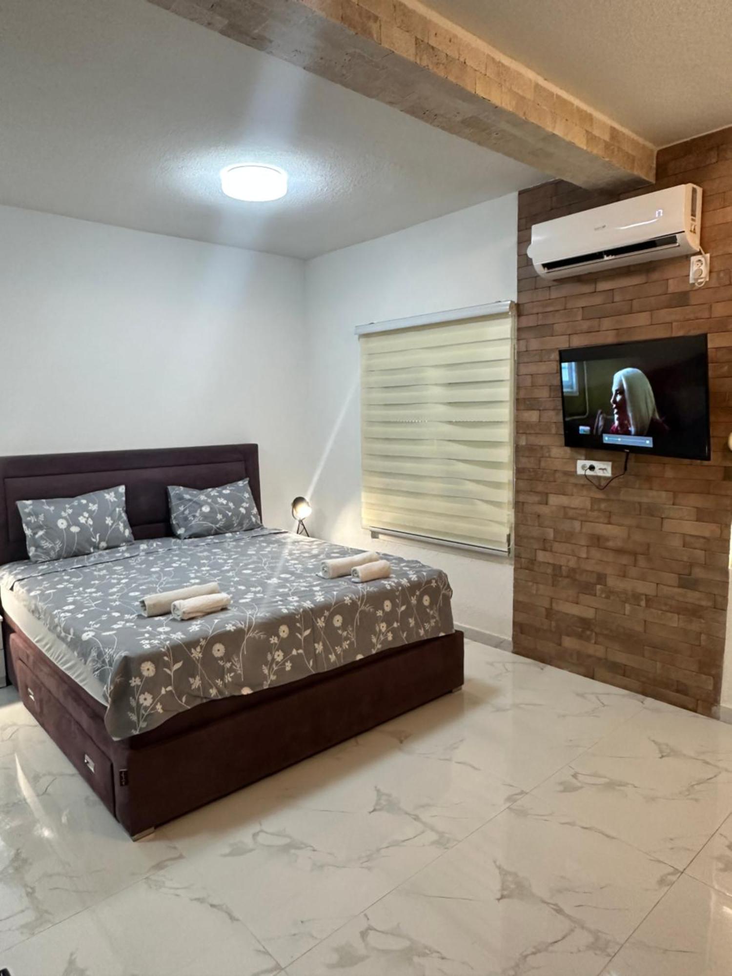 Apartments Ljiljanic Budva Luaran gambar