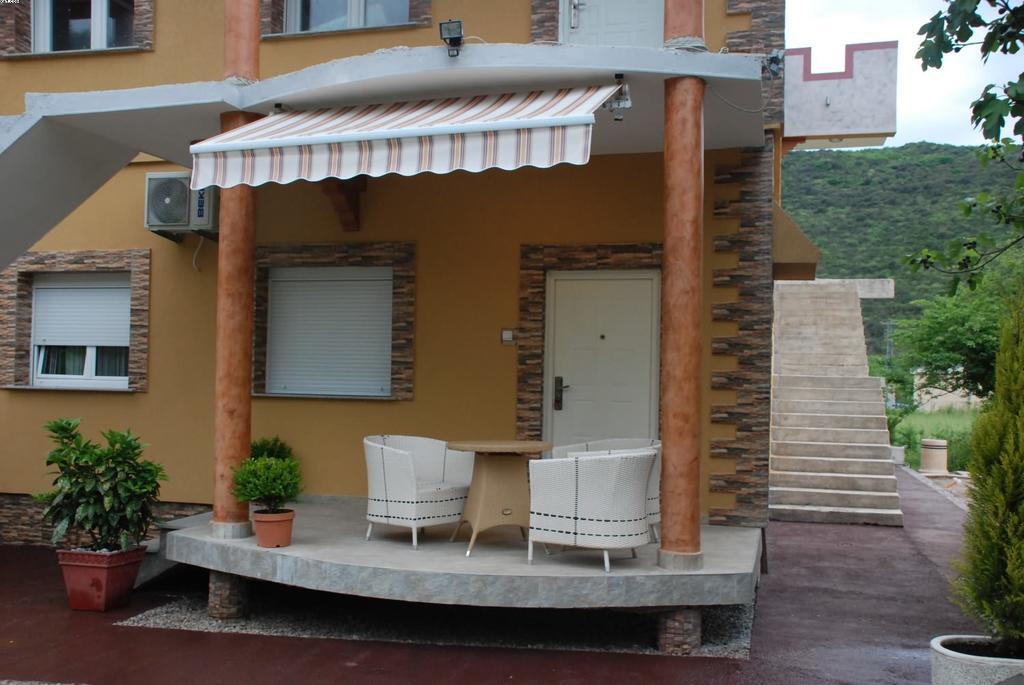 Apartments Ljiljanic Budva Bilik gambar